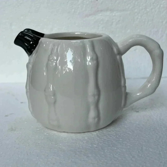 Pumpkin Bones Halloween Milk Cream & Sugar Set - Picture 2 of 8